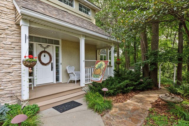 18830 Kanabec Trail, Lakeville, MN 55044