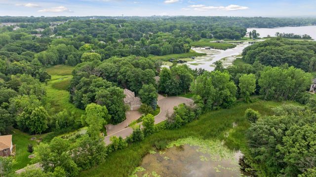 18830 Kanabec Trail, Lakeville, MN 55044