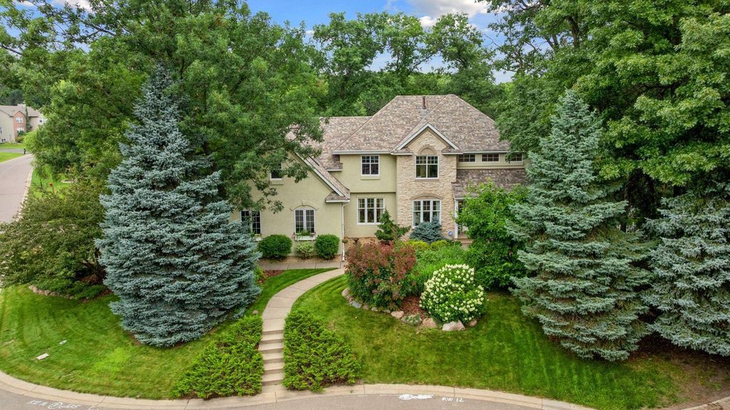 18830 Kanabec Trail, Lakeville, MN 55044