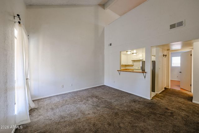 1831 W MULBERRY Drive 220, Phoenix, AZ 85015