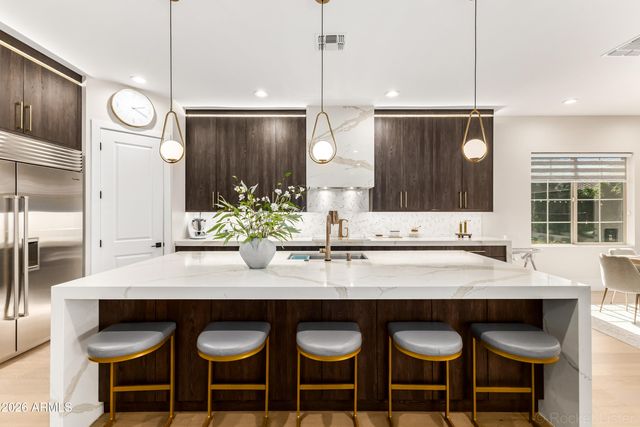 25822 N 20TH Avenue, Phoenix, AZ 85085