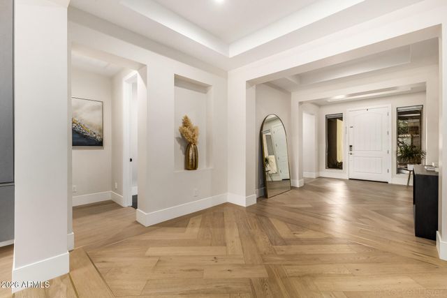 25822 N 20TH Avenue, Phoenix, AZ 85085