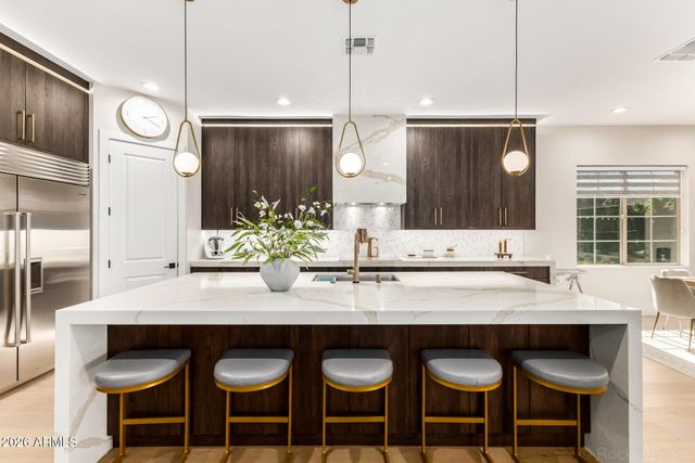 25822 N 20TH Avenue, Phoenix, AZ 85085