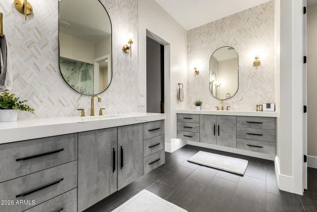 25822 N 20TH Avenue, Phoenix, AZ 85085