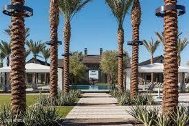 25822 N 20TH Avenue, Phoenix, AZ 85085