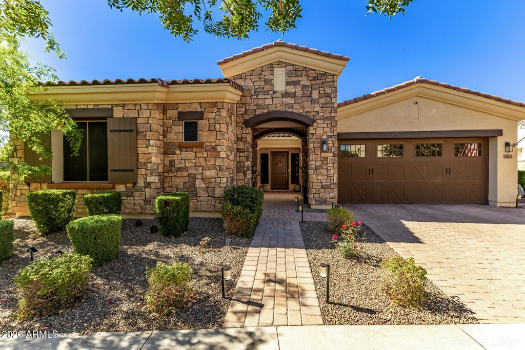 25822 N 20TH Avenue, Phoenix, AZ 85085