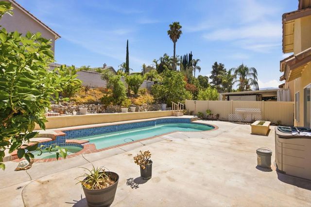 31802 Camino Rosales, Temecula, CA 92592