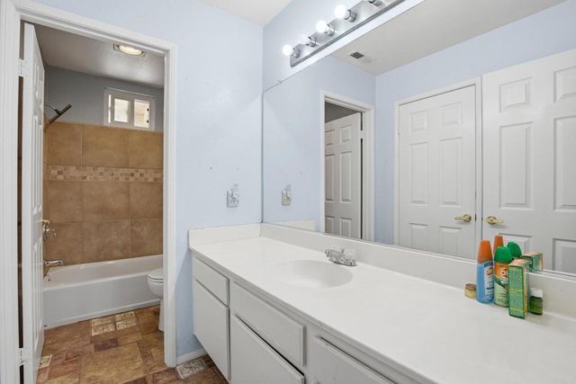 31802 Camino Rosales, Temecula, CA 92592