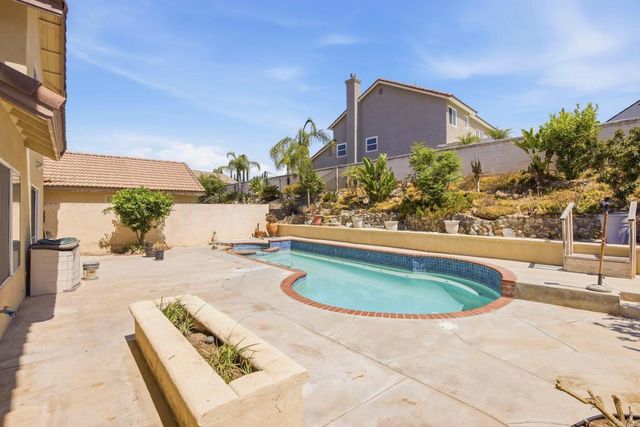 31802 Camino Rosales, Temecula, CA 92592