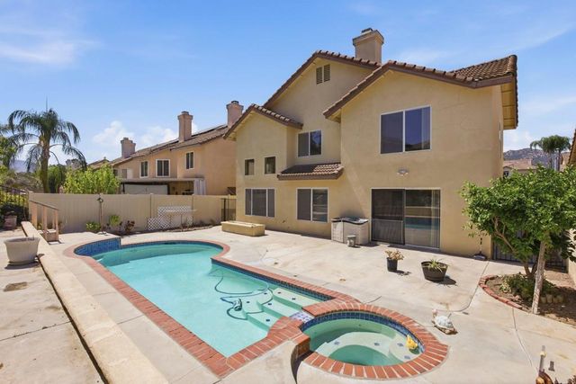 31802 Camino Rosales, Temecula, CA 92592