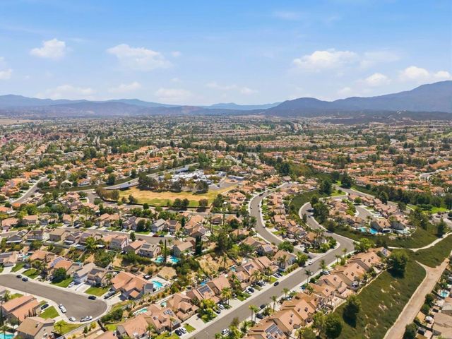 31802 Camino Rosales, Temecula, CA 92592
