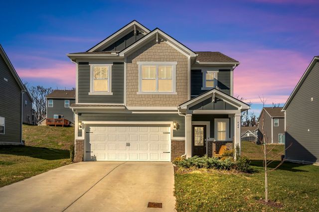 544 Lyness Dr, Smyrna, TN 37167