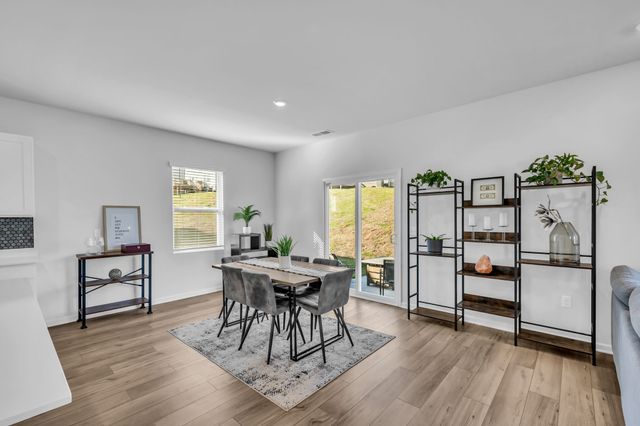 544 Lyness Dr, Smyrna, TN 37167