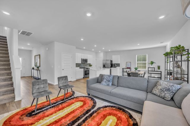 544 Lyness Dr, Smyrna, TN 37167