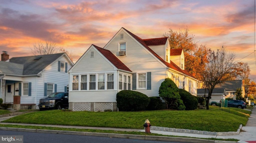 3700 S CLINTON AVE, Hamilton, NJ 08610