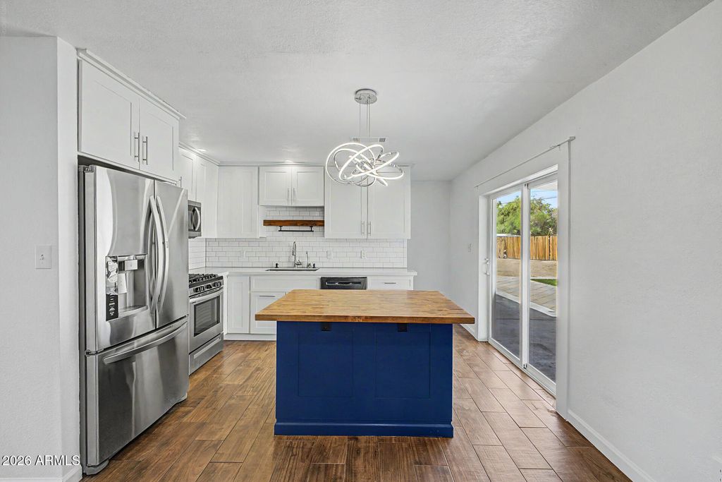 6836 N 33RD Drive, Phoenix, AZ 85017 — photo 5