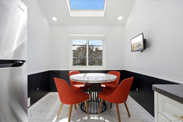 201 Poplar Court 201, Wantagh, NY 11793