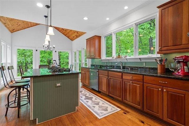 74 Cherokee Way, Big Canoe, GA 30143