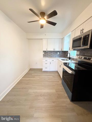 633 NOBLE ST, Norristown, PA 19401
