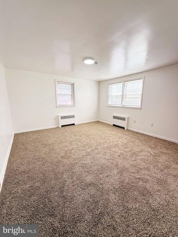 633 NOBLE ST, Norristown, PA 19401