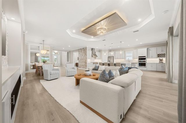 14829 MONTELLO WAY, Bradenton, FL 34211