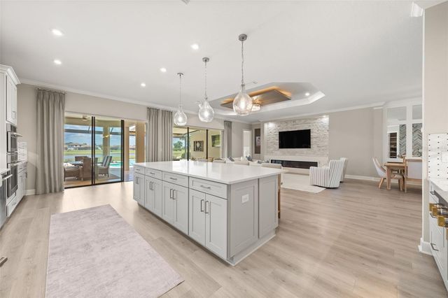 14829 MONTELLO WAY, Bradenton, FL 34211