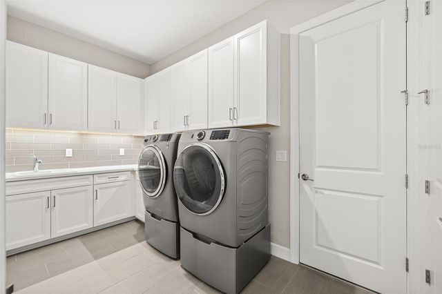 14829 MONTELLO WAY, Bradenton, FL 34211