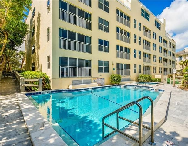 1026 Flamevine Lane 502, Vero Beach, FL 32963