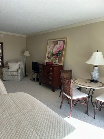 1026 Flamevine Lane 502, Vero Beach, FL 32963