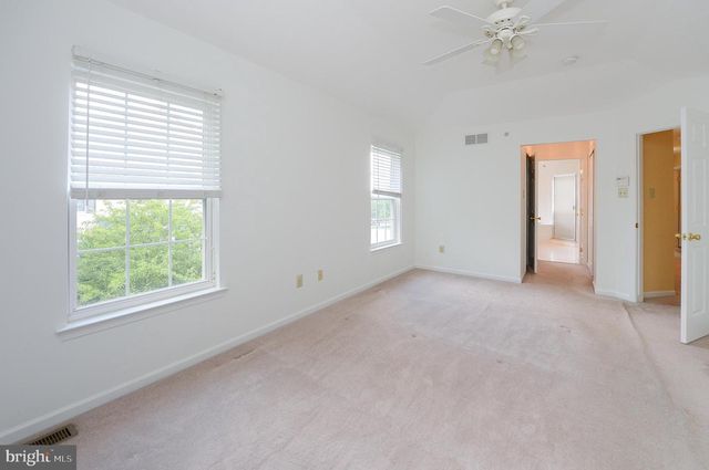 200 ROLLING HILL DR, Plymouth Meeting, PA 19462