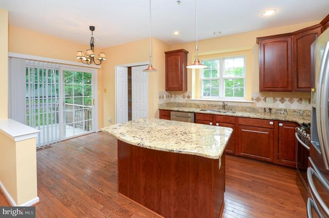 200 ROLLING HILL DR, Plymouth Meeting, PA 19462