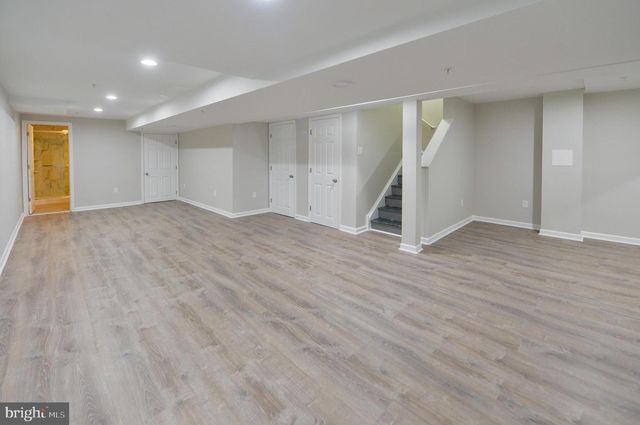 200 ROLLING HILL DR, Plymouth Meeting, PA 19462