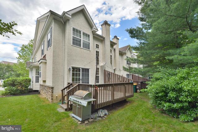 200 ROLLING HILL DR, Plymouth Meeting, PA 19462