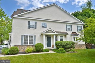 200 ROLLING HILL DR, Plymouth Meeting, PA 19462