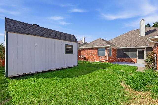 1718 Creek Valley Road, Mesquite, TX 75181