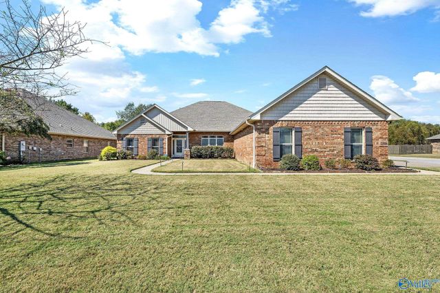 2516 Caldwell Park Court, Owens Cross Roads, AL 35763