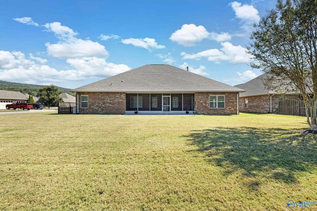 2516 Caldwell Park Court, Owens Cross Roads, AL 35763