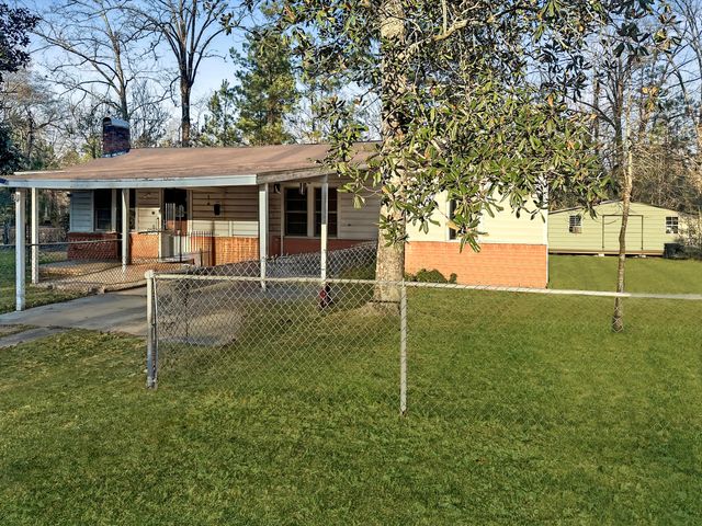 147 Blackmon Rd, Leesville, LA 71446