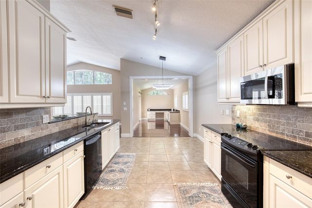 1223 CROWN POINTE LANE, Ormond Beach, FL 32174