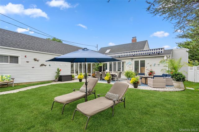 55 Duckpond Drive N, Wantagh, NY 11793