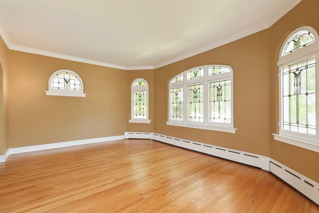 3447 N Oak Park Avenue, Chicago, IL 60634