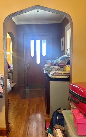 3447 N Oak Park Avenue, Chicago, IL 60634