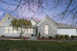 712 Stone Ridge Way, Newark, OH 43055
