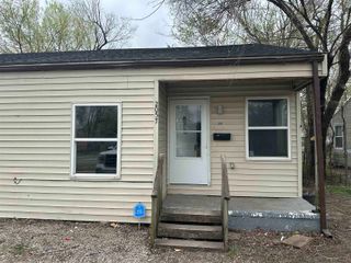 2057-2059 E 9th, Wichita, KS 67214