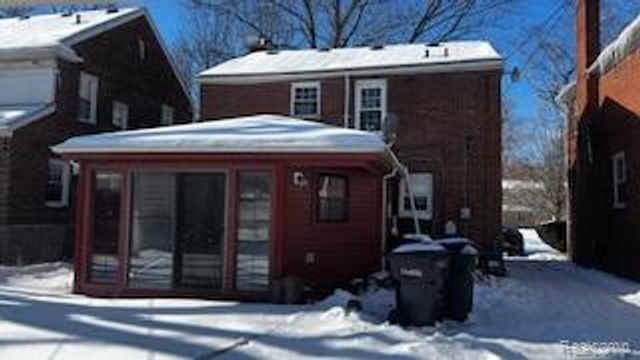 16712 Glastonbury Road, Detroit, MI 48219