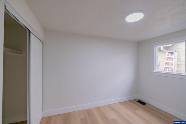 3180 Doughton St S, Salem, OR 97302