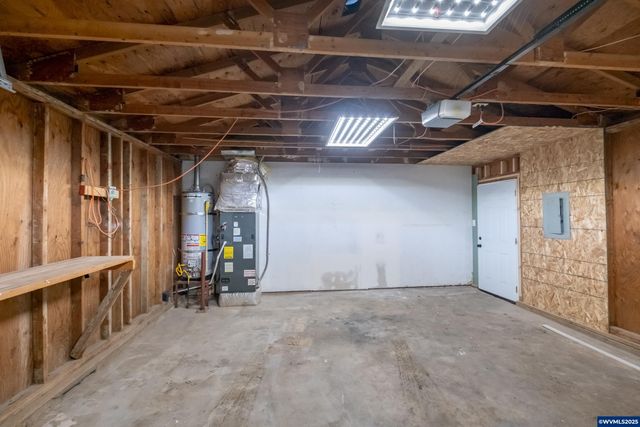 3180 Doughton St S, Salem, OR 97302