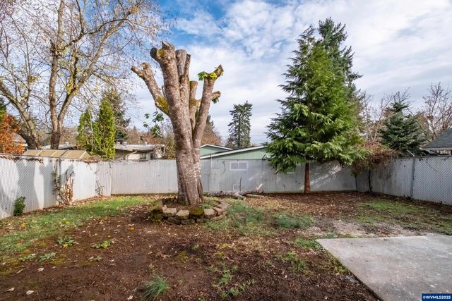 3180 Doughton St S, Salem, OR 97302