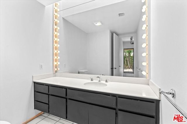 426 N Hermosa Drive, Palm Springs, CA 92262