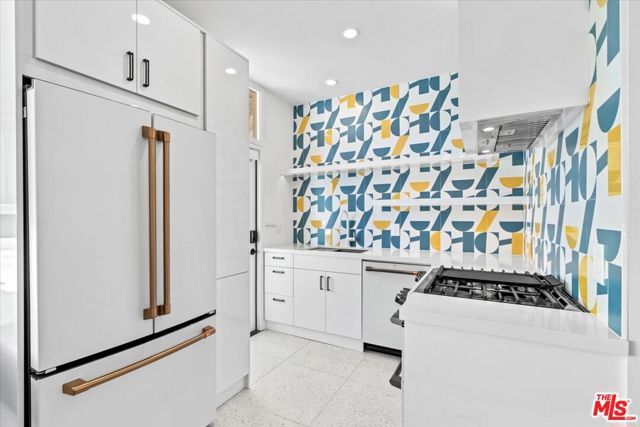 426 N Hermosa Drive, Palm Springs, CA 92262